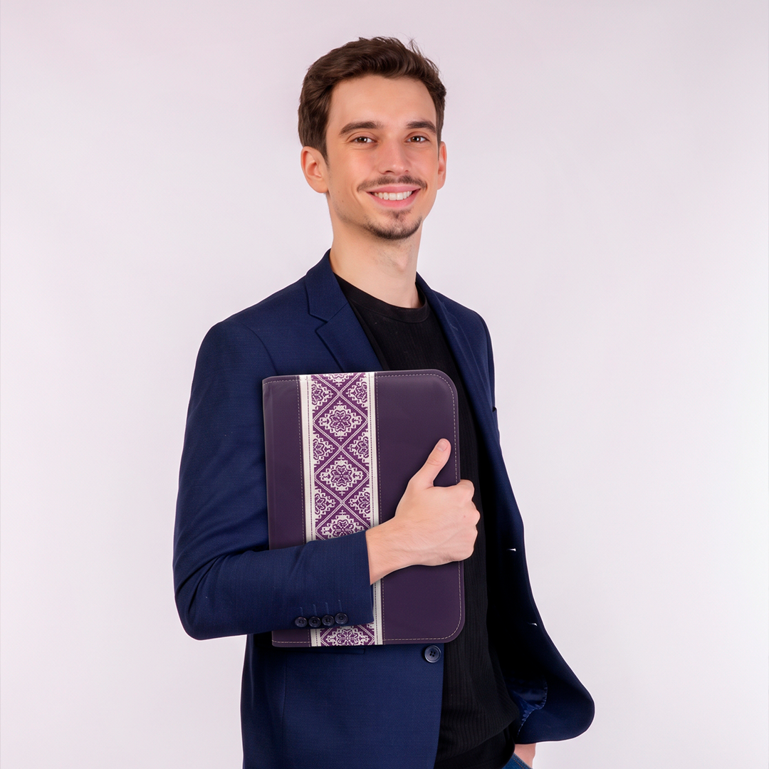Carpeta Morada con Cierre - Telar de Cintura